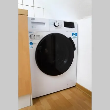 Innenstadt Altbauwohnung Für 5 Personen Apartment *