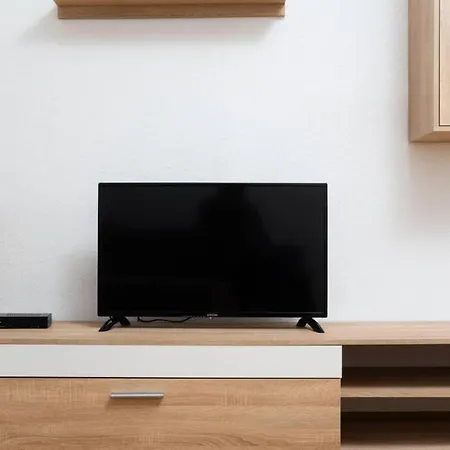 Innenstadt Altbauwohnung Für 5 Personen Apartment *